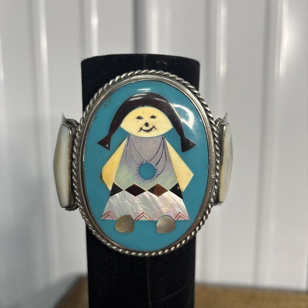 Southwest Style Large Mother of Pearl Indian Girl Cuff Bracelet